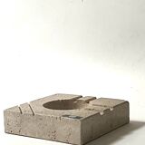 Sculpted travertine ashtray by Fratelli Manelli, Italian design 1970.