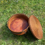 Coffee table with rattan chest