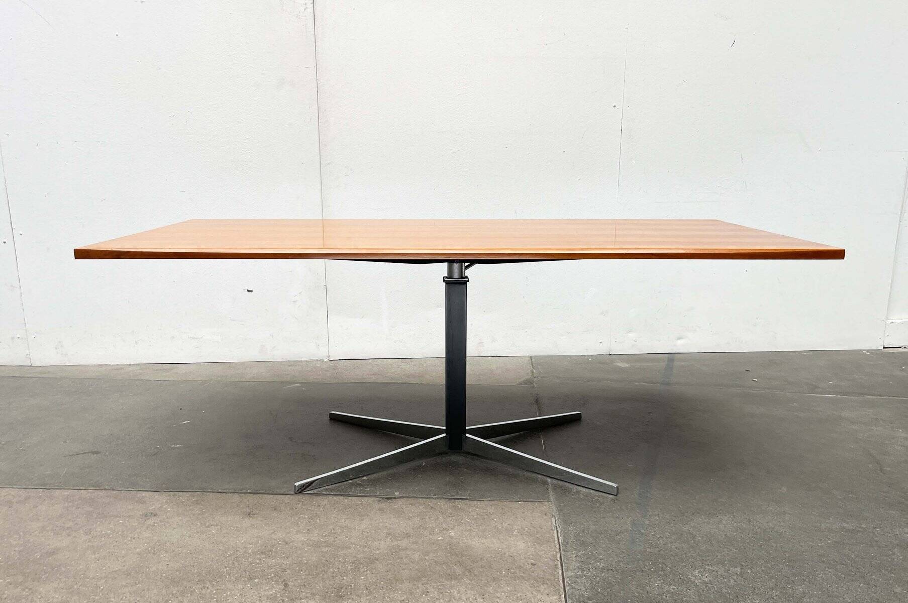 German adjustable dining table in mid-century style by J.M. Thomas for Wilhelm Renz, 1960s