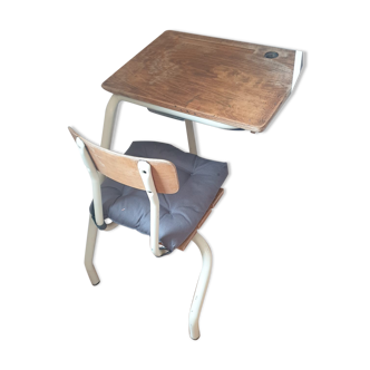 School desk