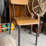 Children's school chair in wood and metal