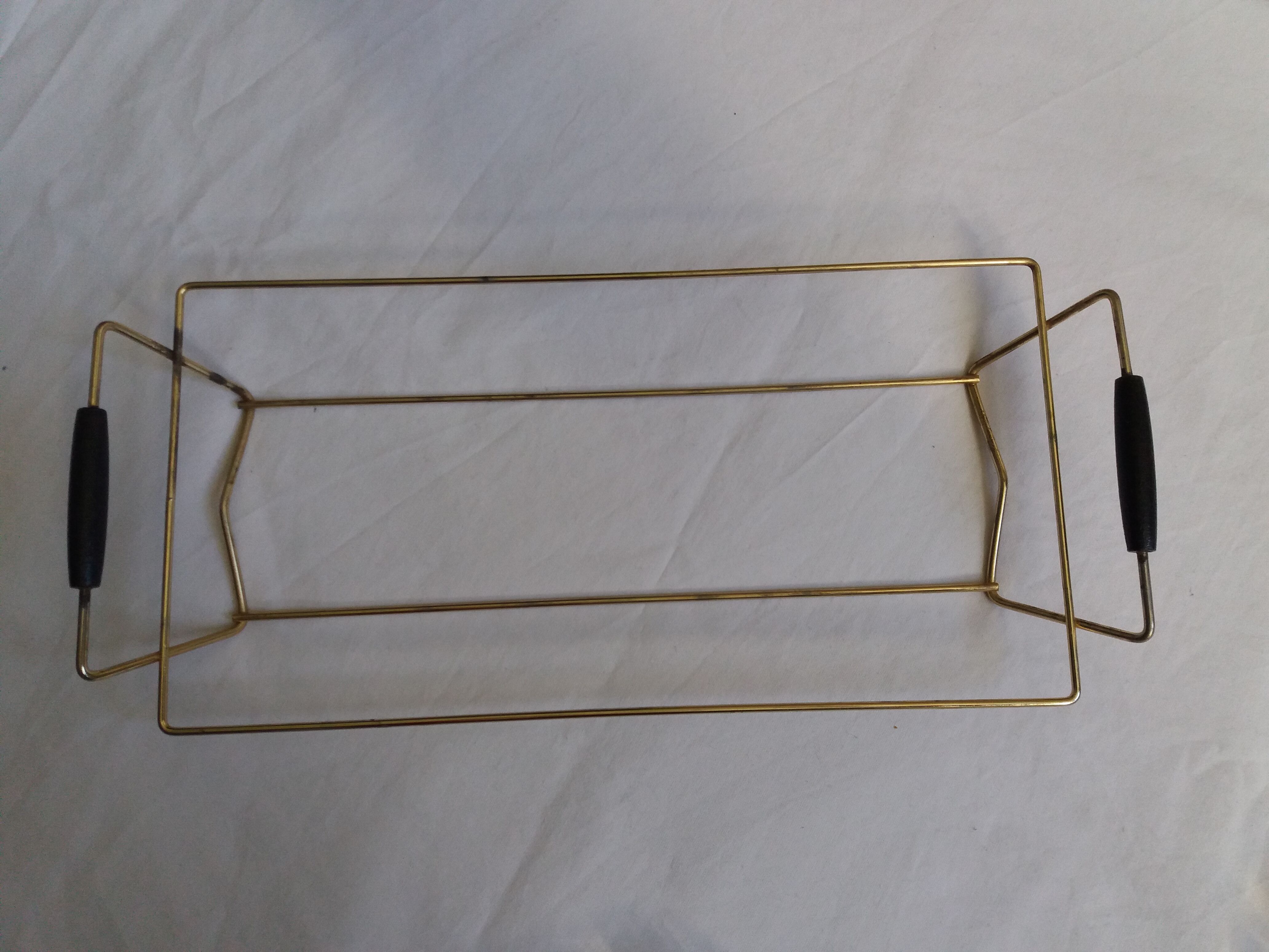 Aperitif serving tray with 3 glass ramekins