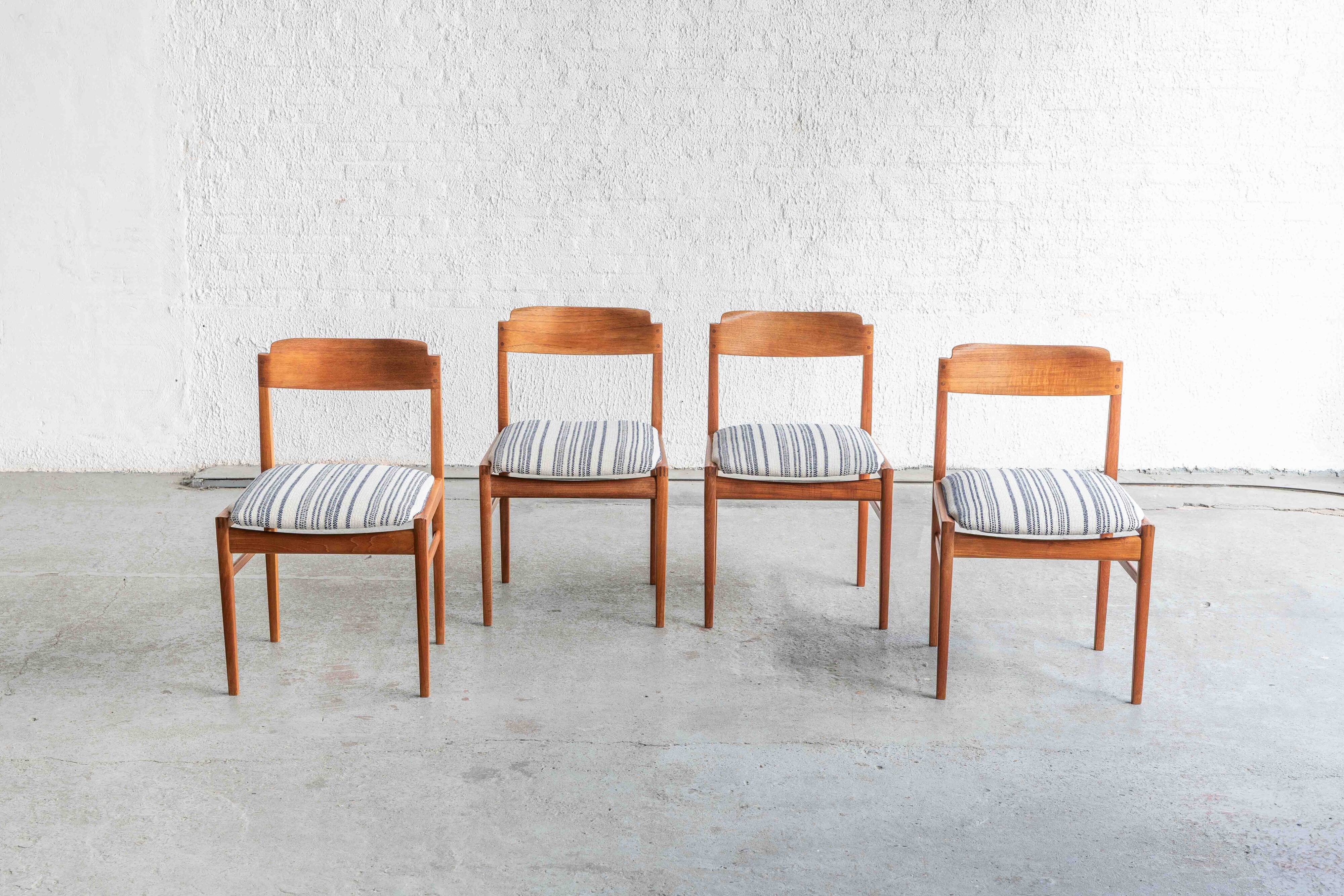 Set of 4 dining chairs, Danish design, 1950's
