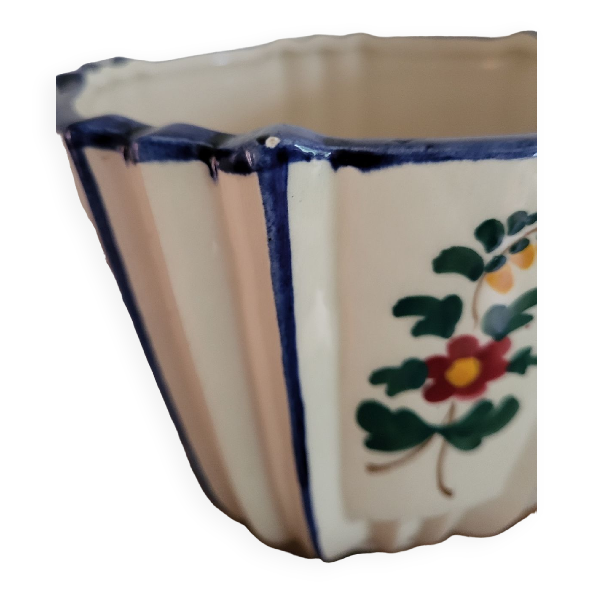 Earthenware pot cover