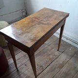 Retro folding gaming table