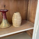 XL display case with white patina