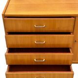 Violetta 1039 postmodernist chest of drawers, designed by original Lesniewski, preserved in excellent condition.