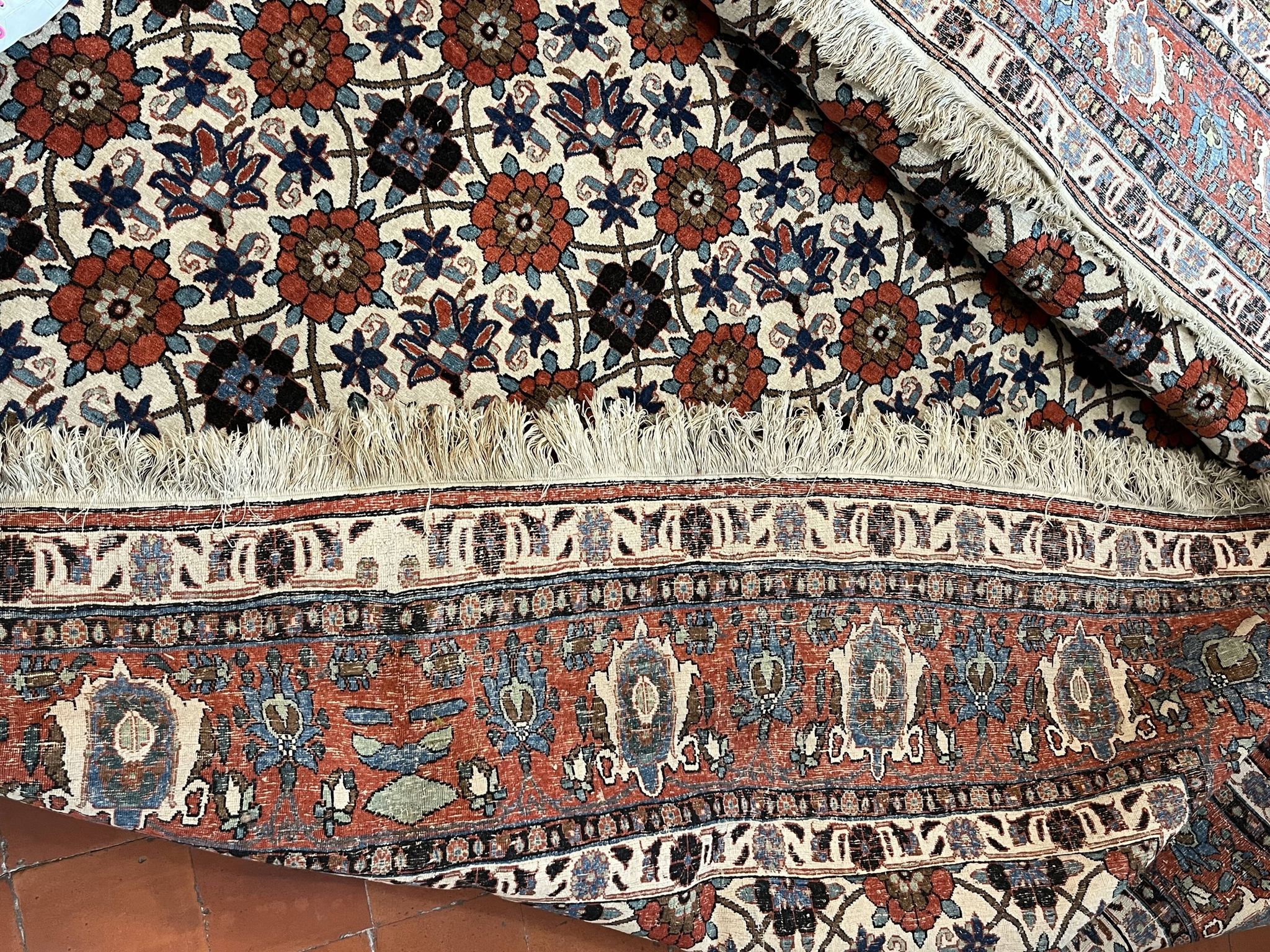 Tapis Persan Véramine