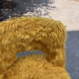 Ancien fauteuil moumoute moutarde