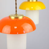 3 suspensions champignon en verre et laiton du milieu du siècle