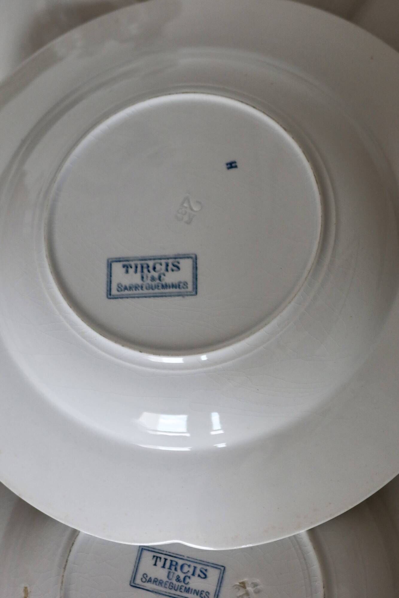 6 soup plates - Tircis model - Antique 82-piece Sarreguemines earthenware dinnerware set