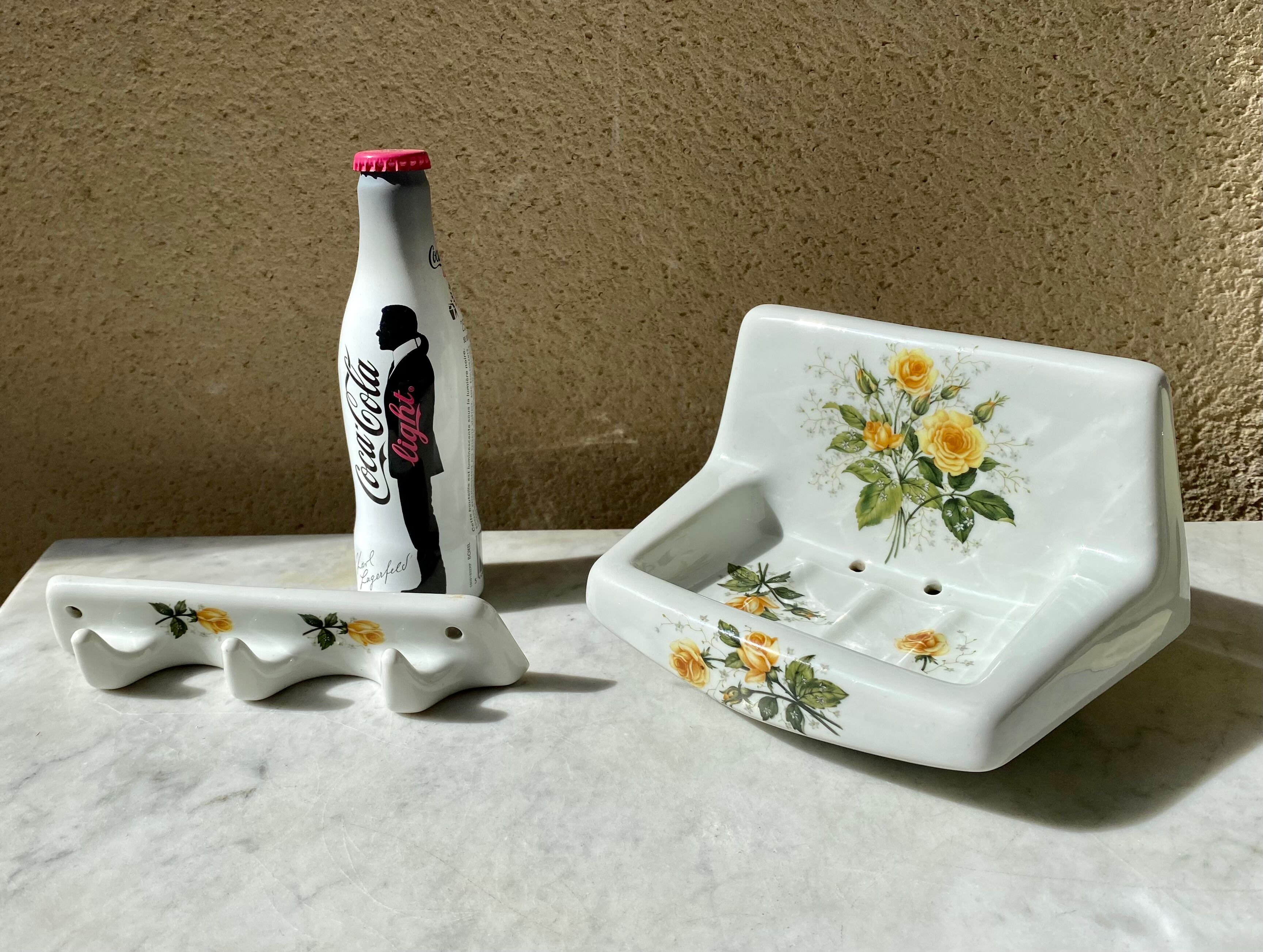 Soap holder and porcelain hook of Limoges Champs-Elysées vintage 60