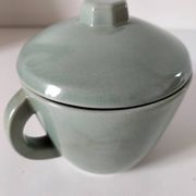 Covered sugar bowl in celadon ceramic – modernist lines