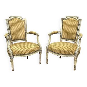 Paire de cabriolets d'époque Louis XVI en hêtre