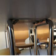 Table carrée d'Arne Jacobsen & Bruno Mathsson