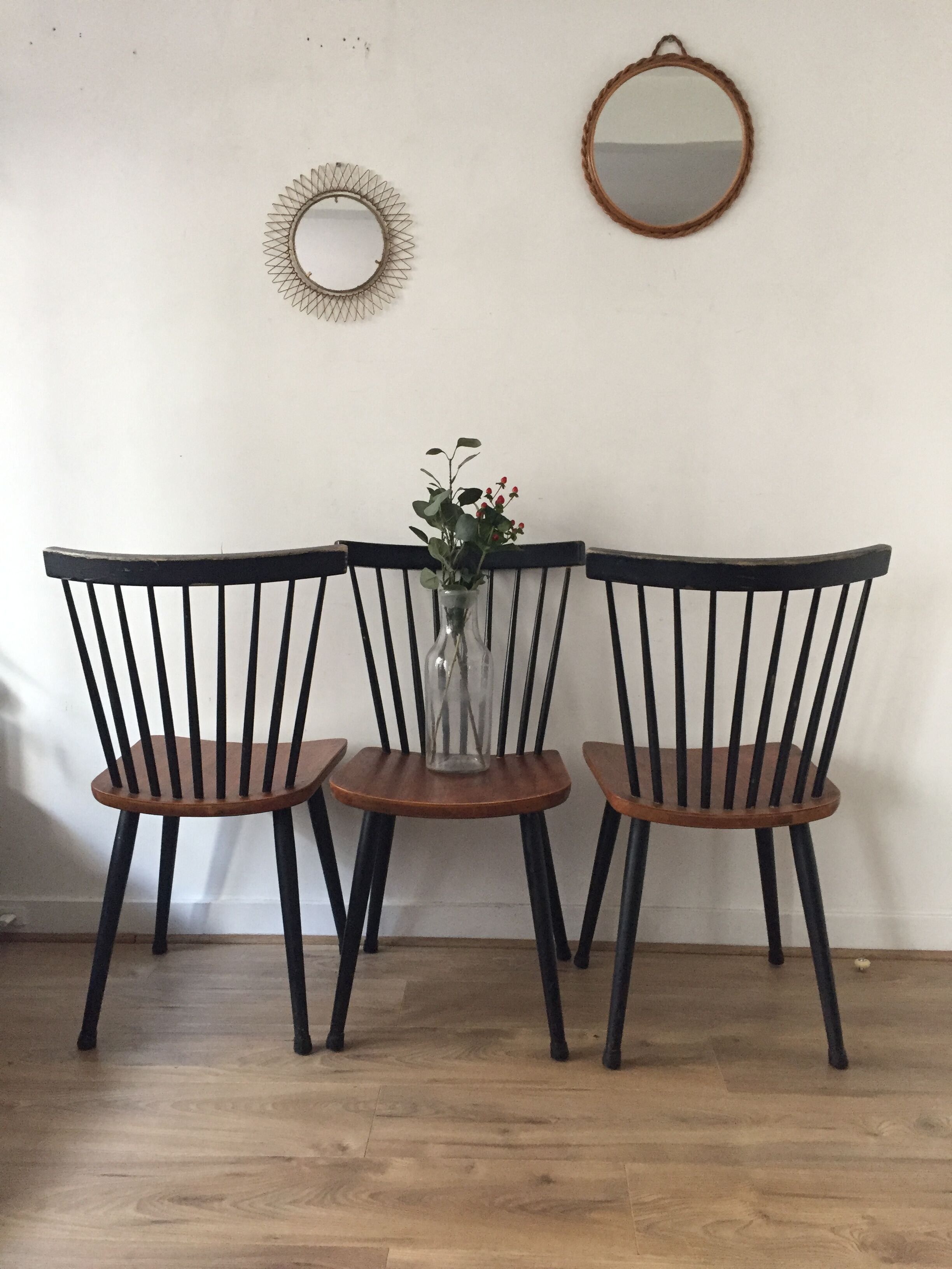 Series of three chairs Stol Kamnik