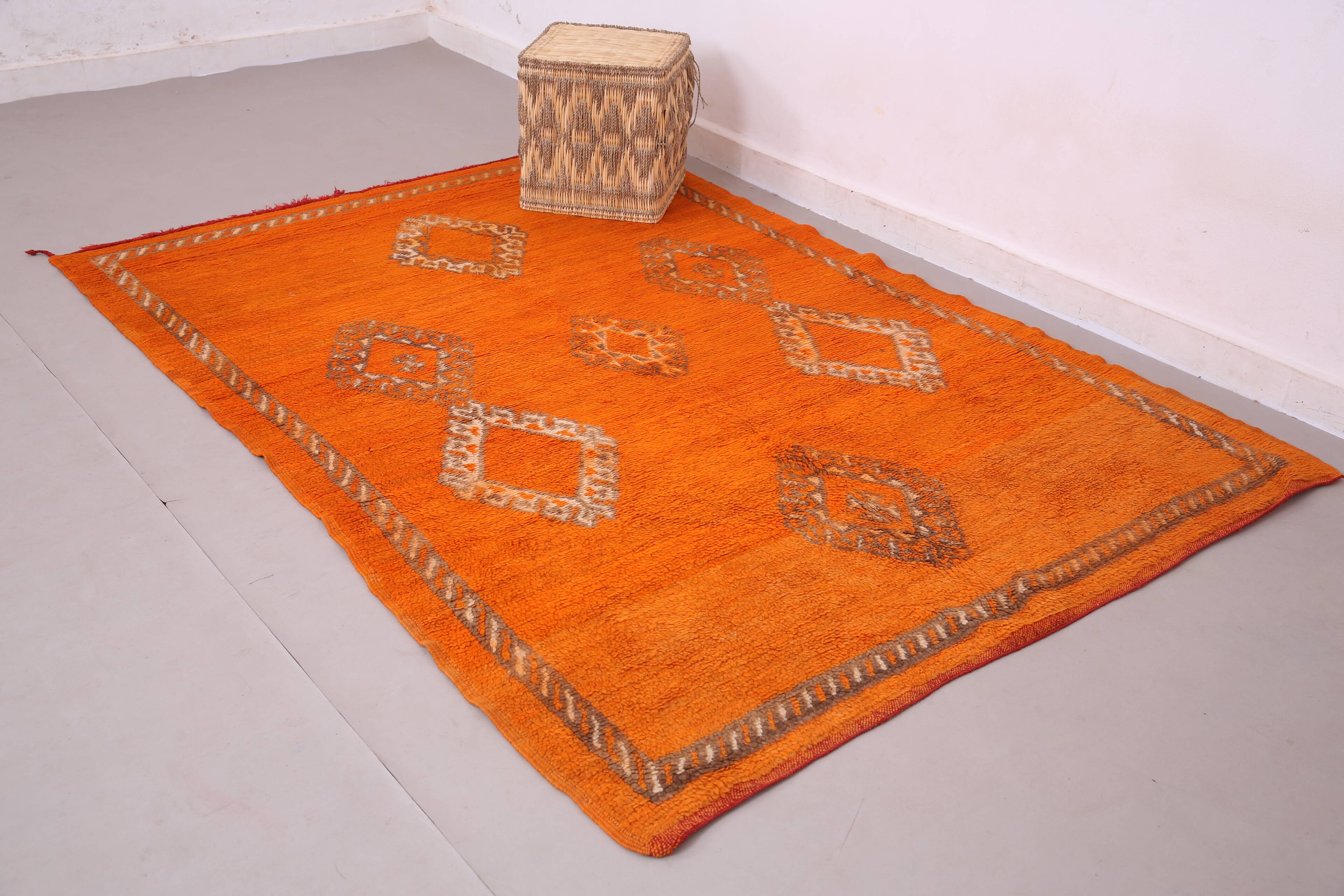 Orange Vintage Moroccan Rug 162 x 232 cm - Berber Wool Rug - Handmade Rug