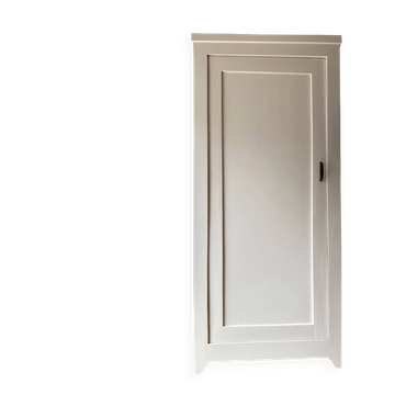 Armoire parisienne