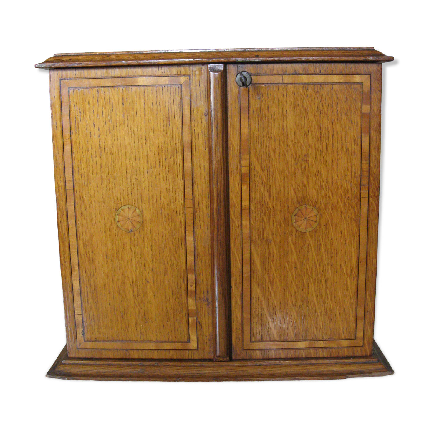 Edwardian Smoking Cabinet in Oak and Marquetry
