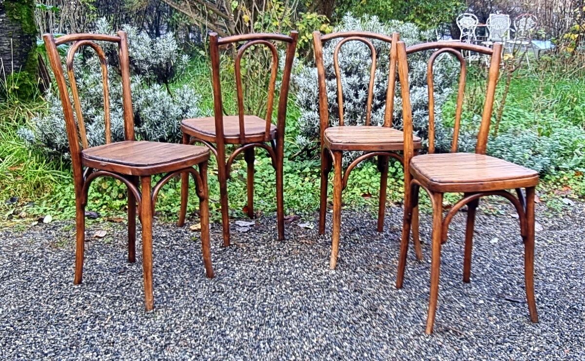 4 bistro chairs 20/30s sitting slatted