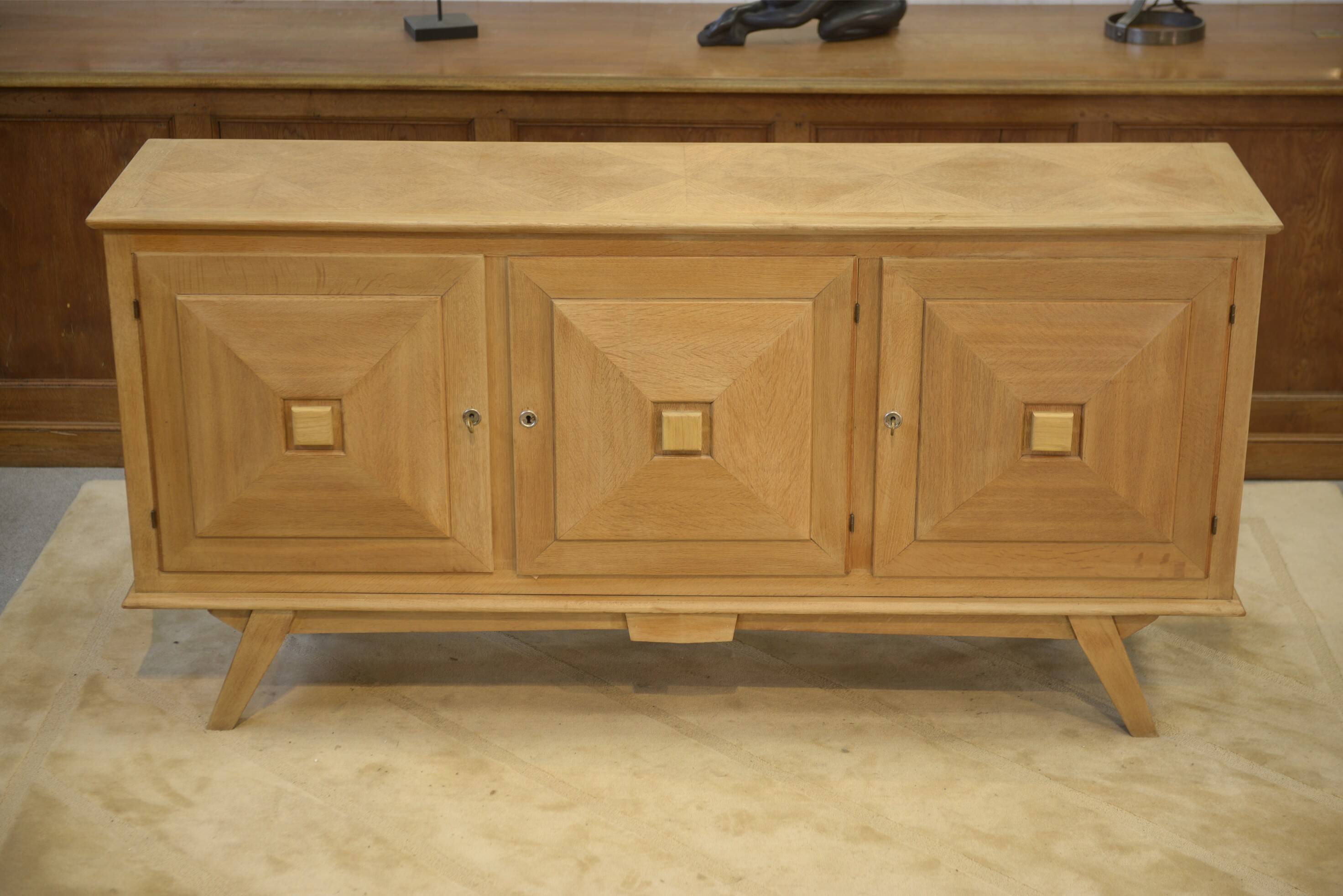Buffet 3 portes en chêne 1950’s