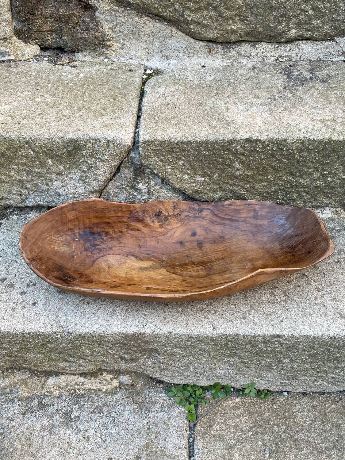 Large brutalist fruit bowl 1980