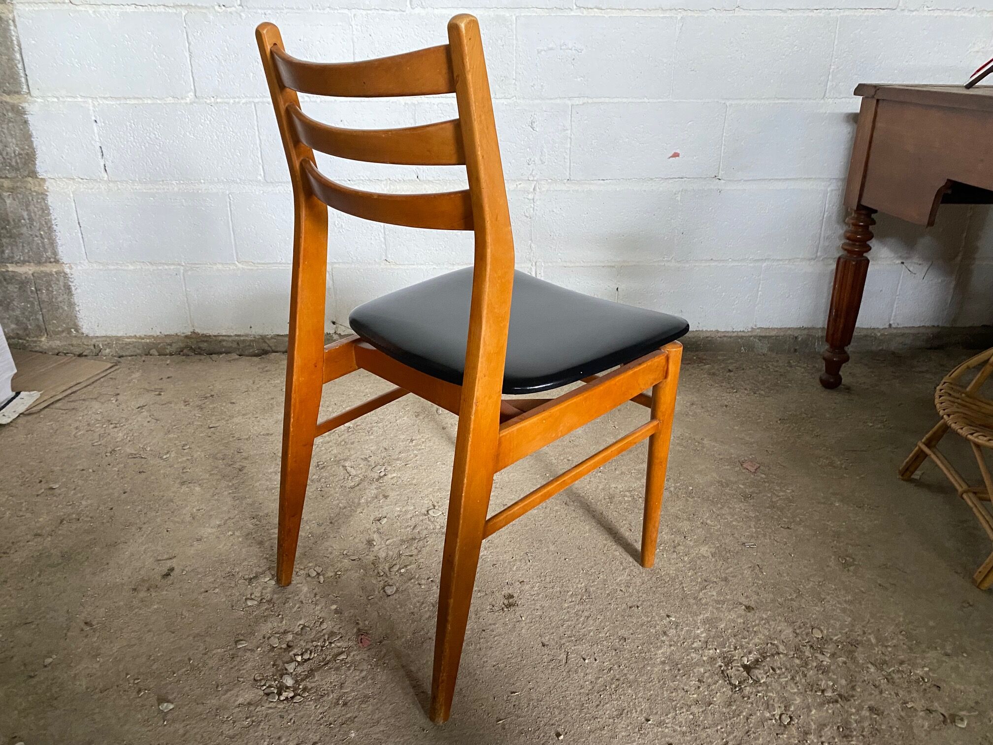 Set of 6 scandinavian chairs
