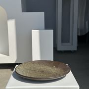 Plat en céramique vert indonésien D:26,5