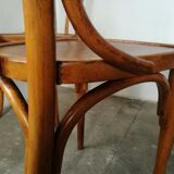 Set of 4 curved wooden bistro chairs, pin back