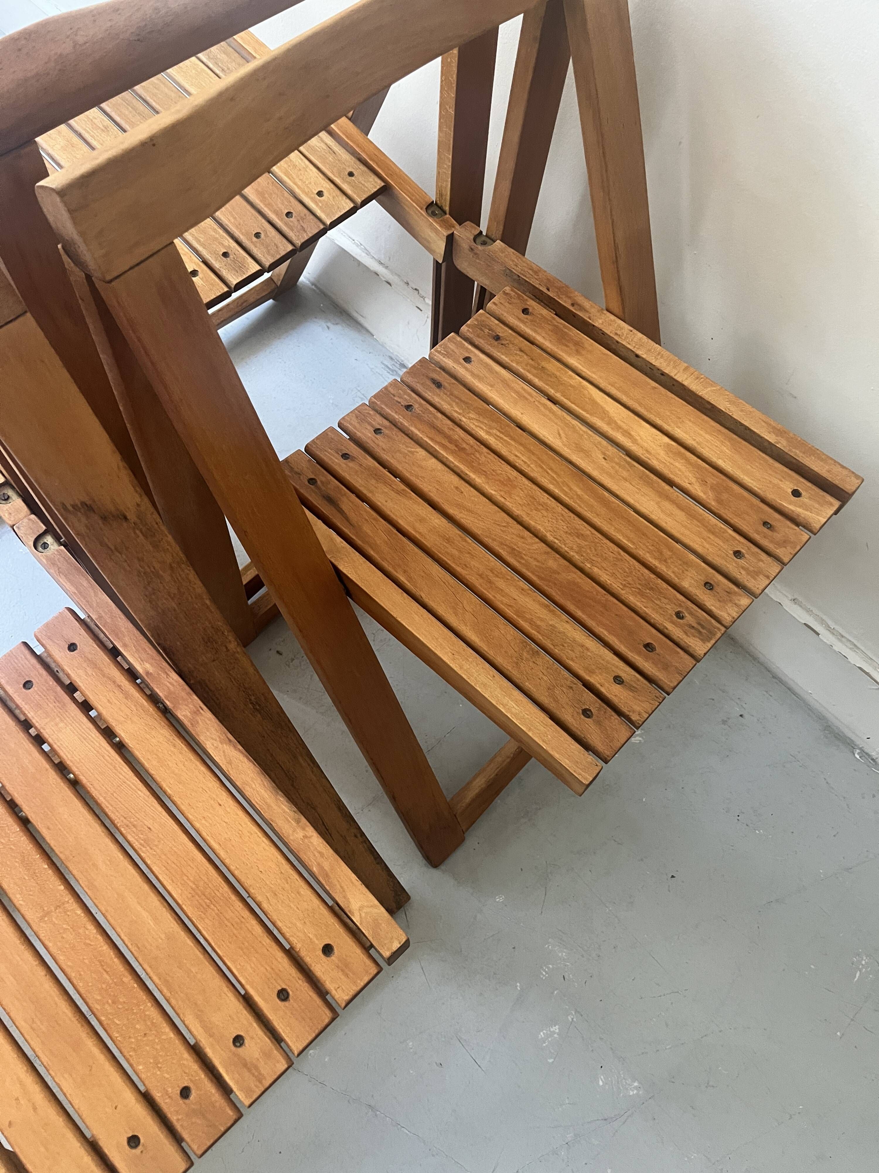 set of 4 italian wooden folding chairs by Aldo Jacober, design 1960 - 1970