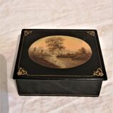 Old box with landscape decoration, School of Fédoskino, Russia