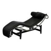 Chrome and black leather chaise longue | reclining chaise longue in Bauhaus style | iconic design from the 1920s, modern reissue