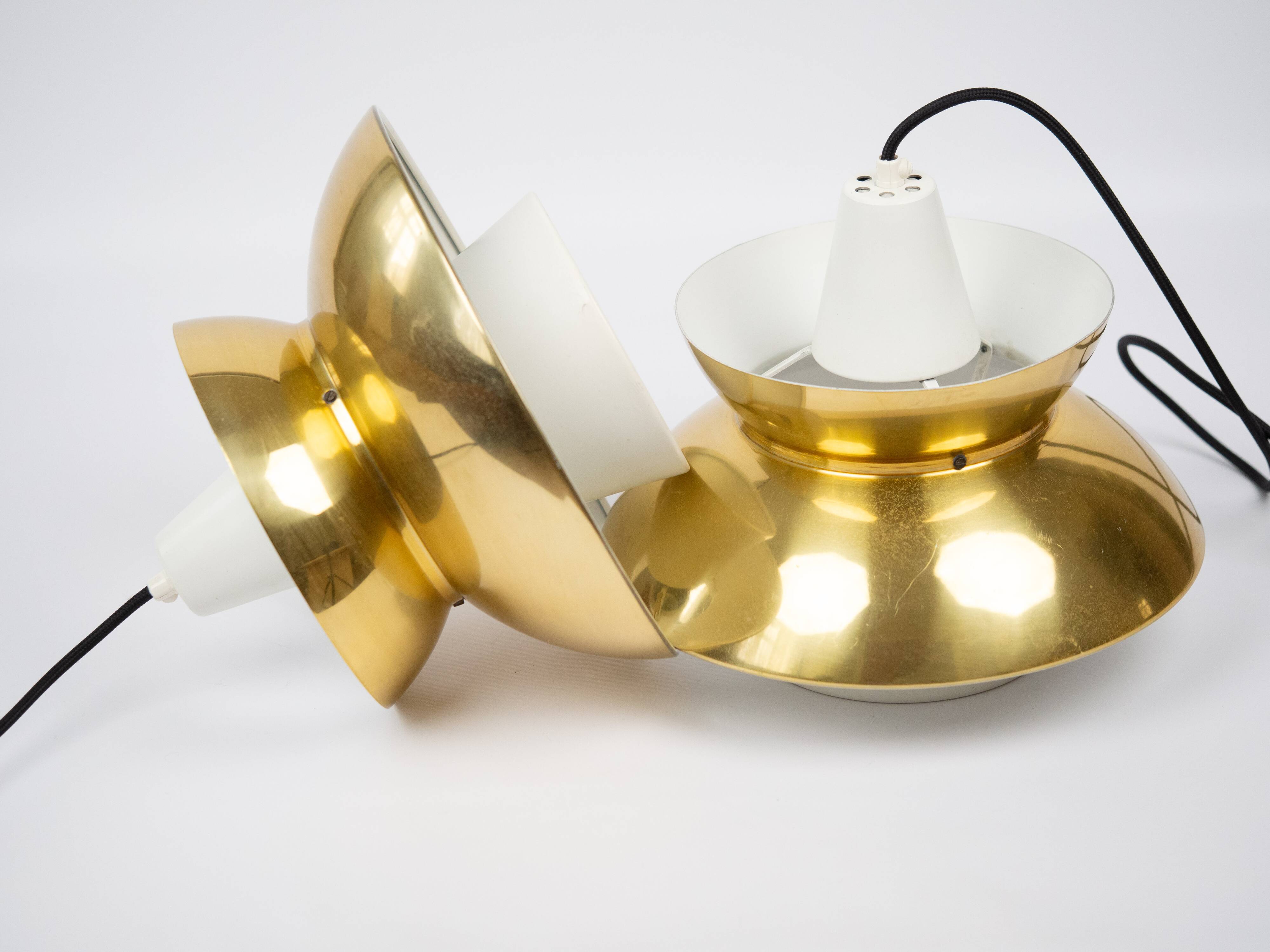 Paire de 2 suspensions vintage Doo Woo danoises par Henning Klok. Louis Poulsen, 1950.