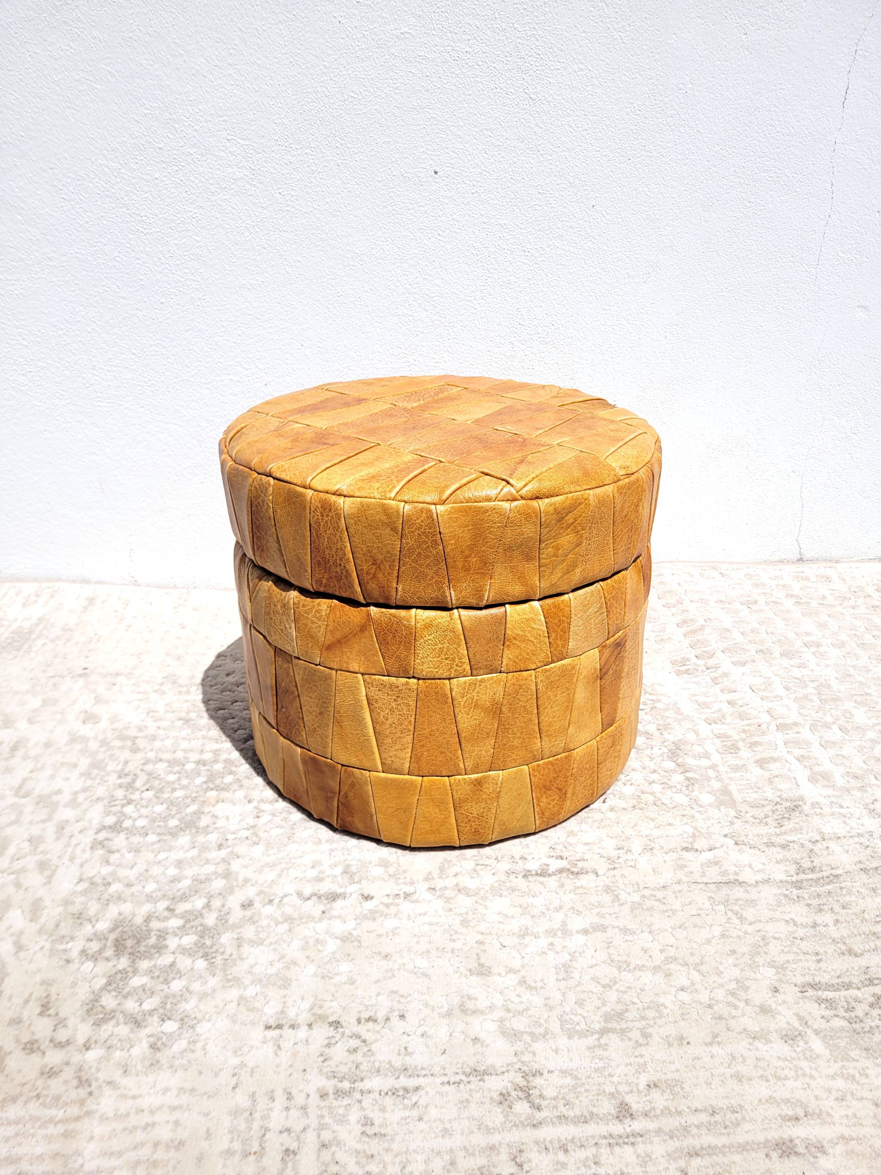 Chuff pouf leather patchwork 1970