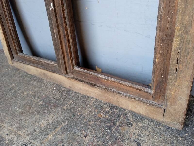 18th century chestnut window 107/83cm