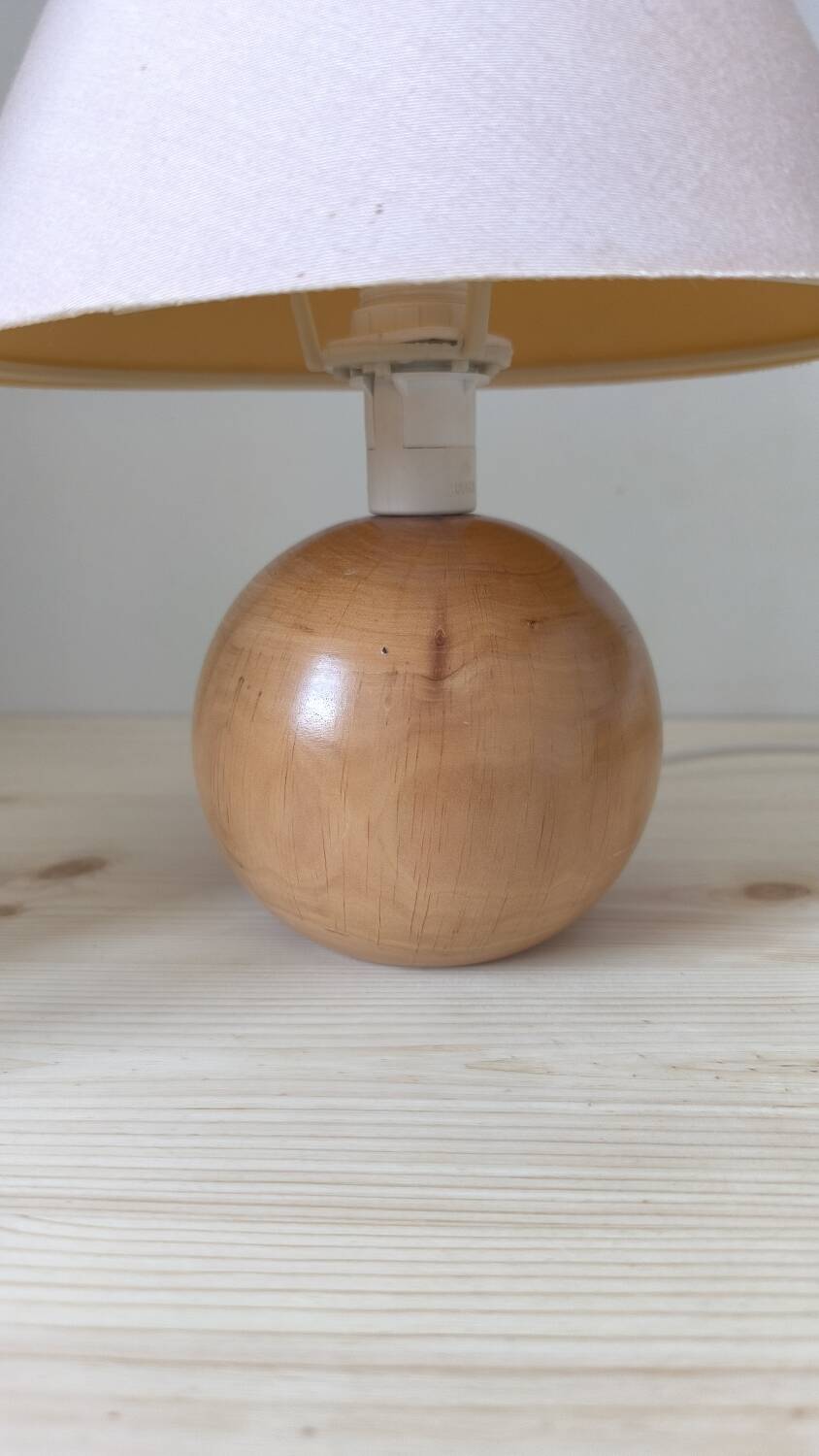 Walnut wood ball lamp