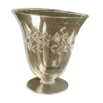 Vase - Cristal léger, soufflé et taillé