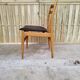 Suite de 5 chaises vintages scandinaves teck 1 simili cuir