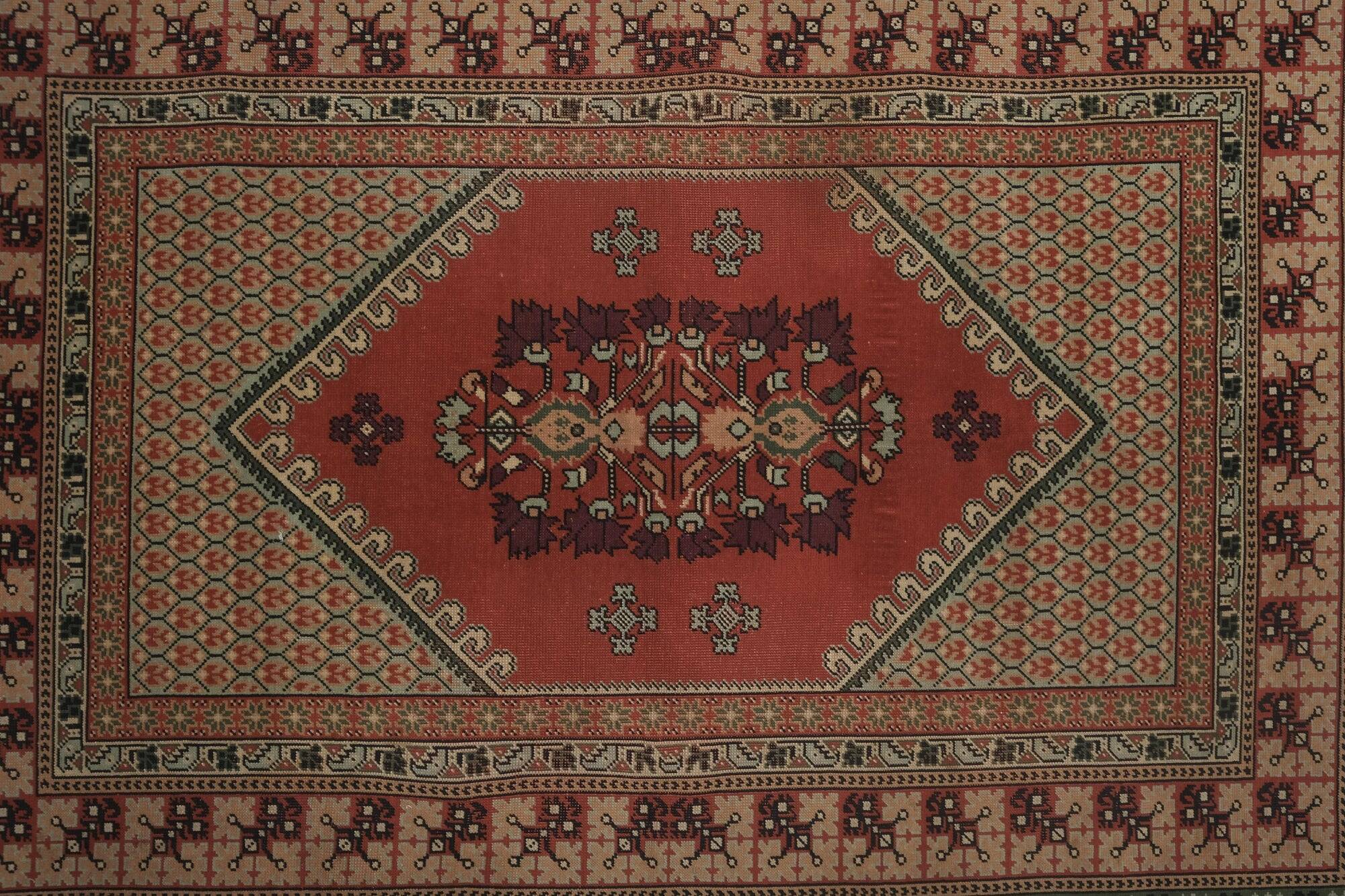 Vintage Turkish rug handmade 188x280 cm