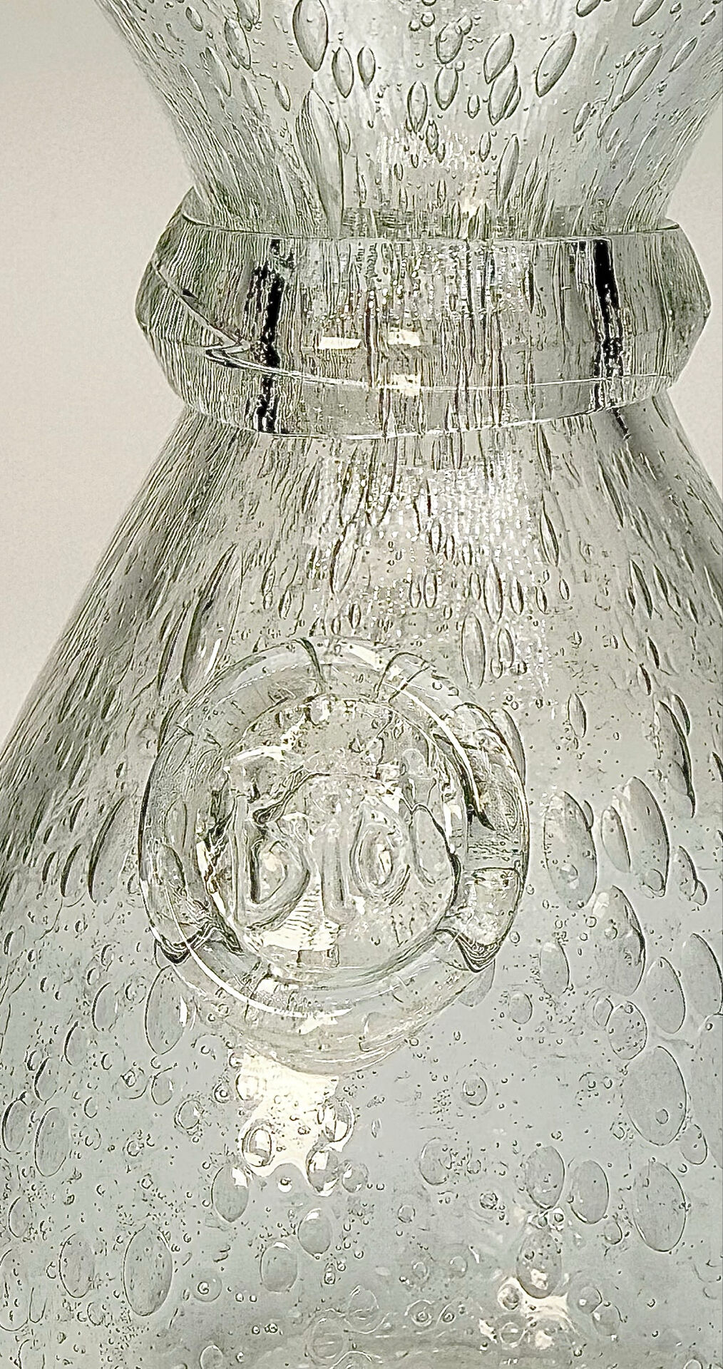 Carafe biot en verre bullé
