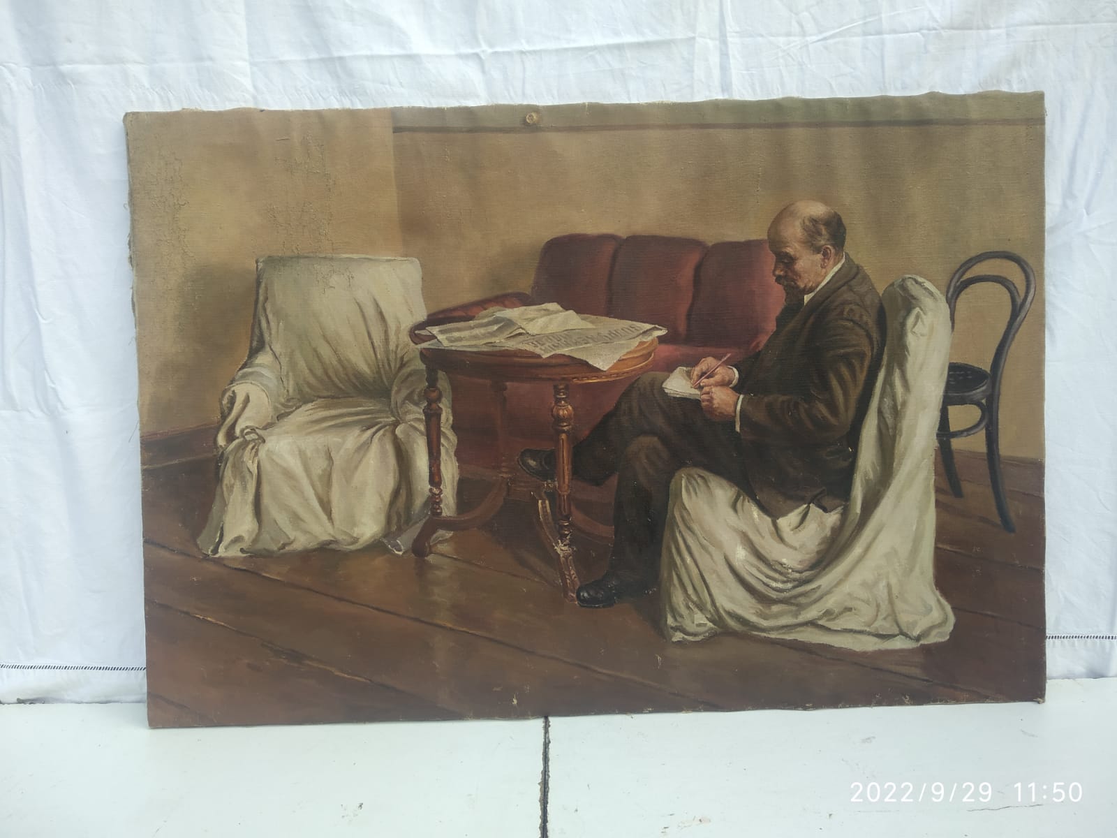 Painting Lenin in the armchair of Smolny, Soviet era