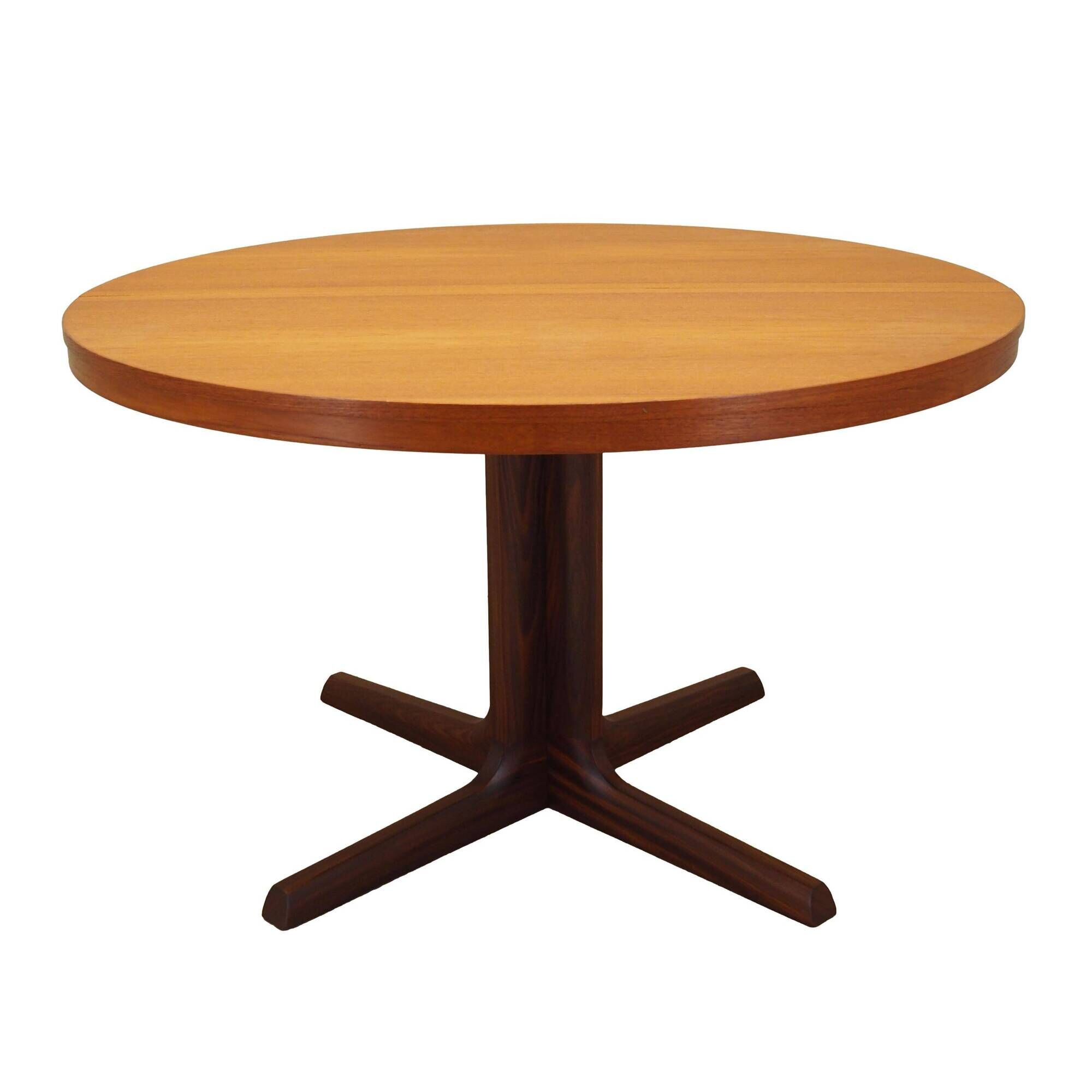 Round teak table, Danish design, 1970s, production: Denmark