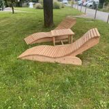 Sun lounger (2) + table
