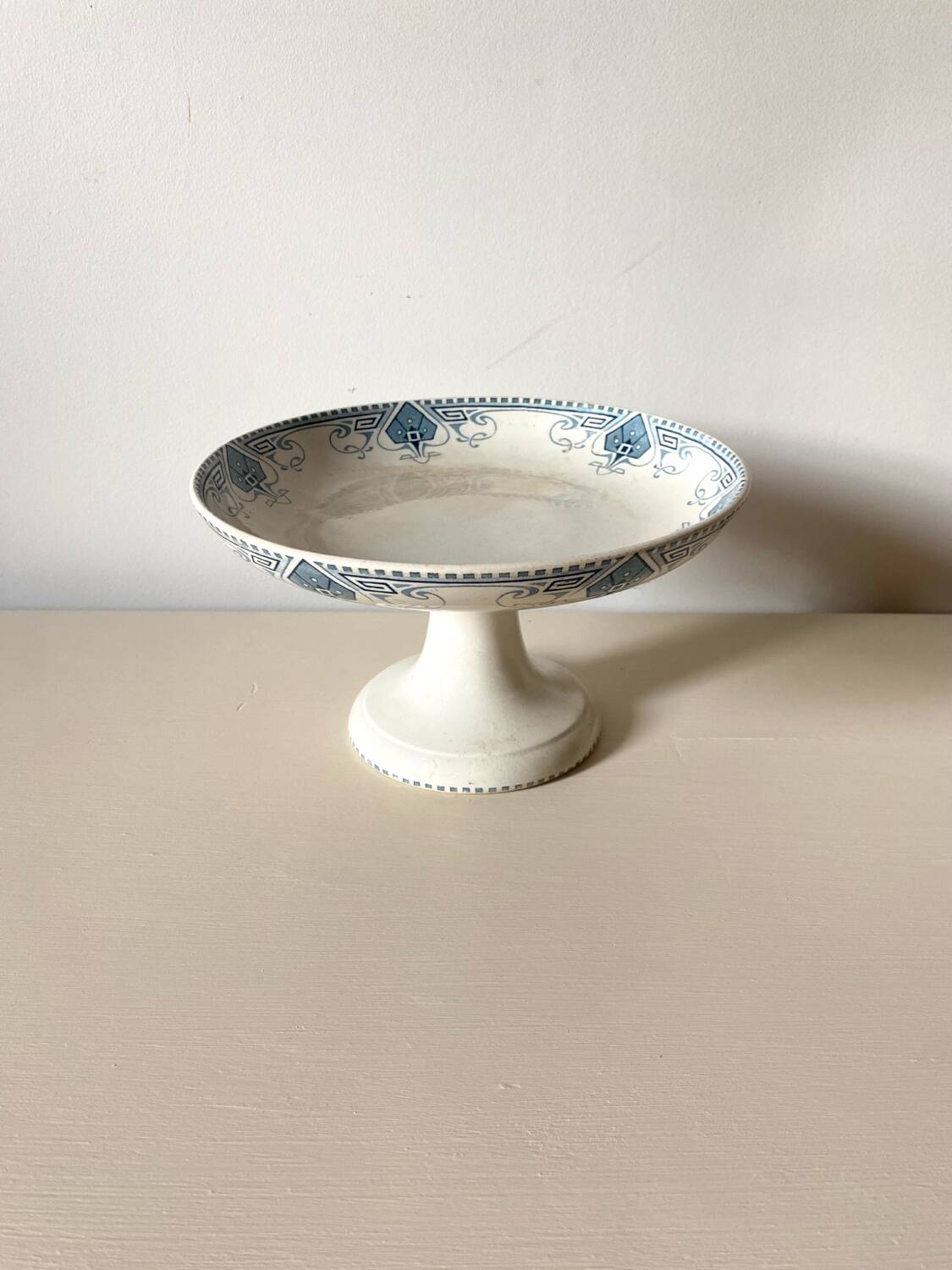 Earthenware fruit bowl, Terre de fer