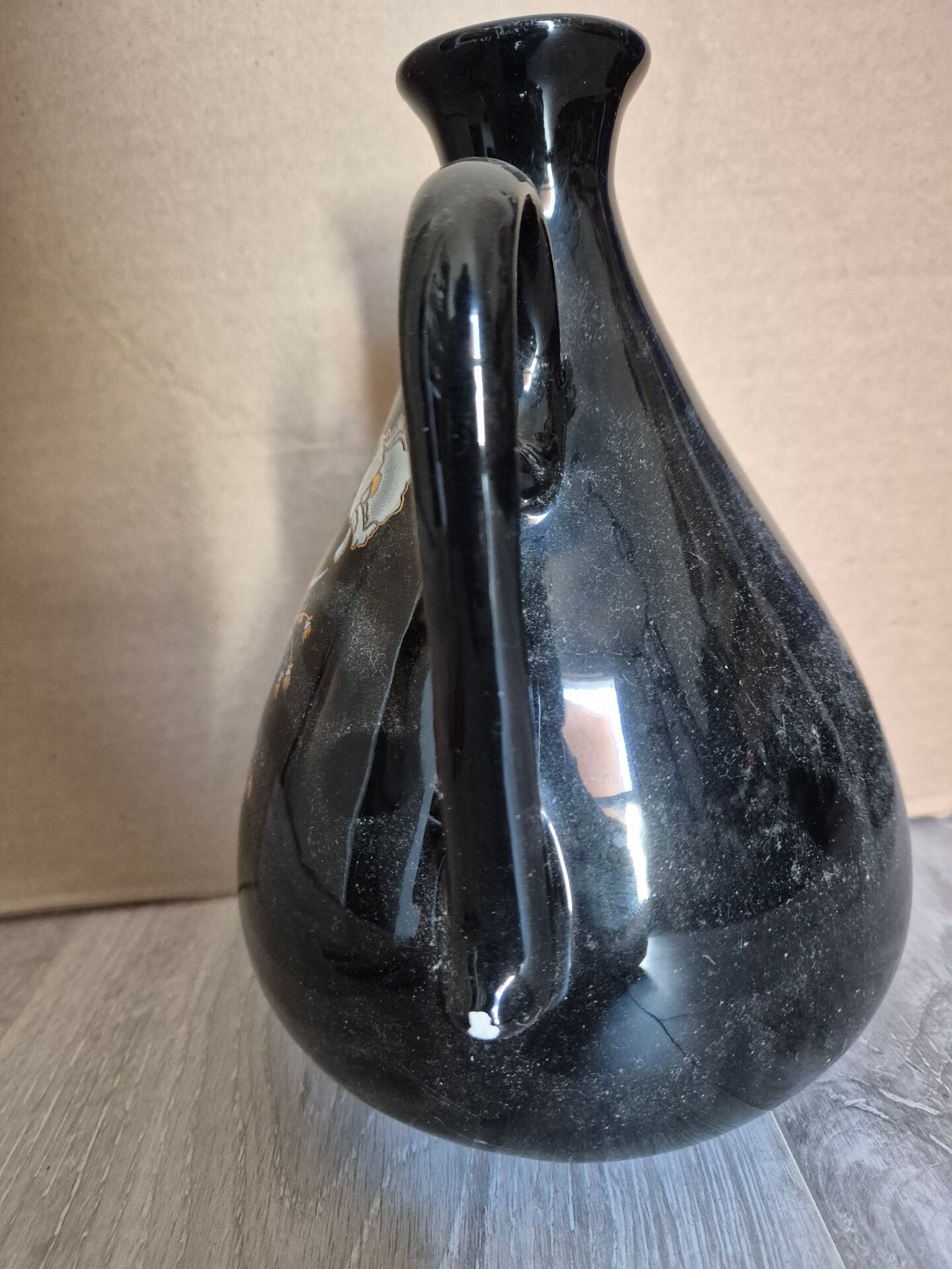 Ceramic vase