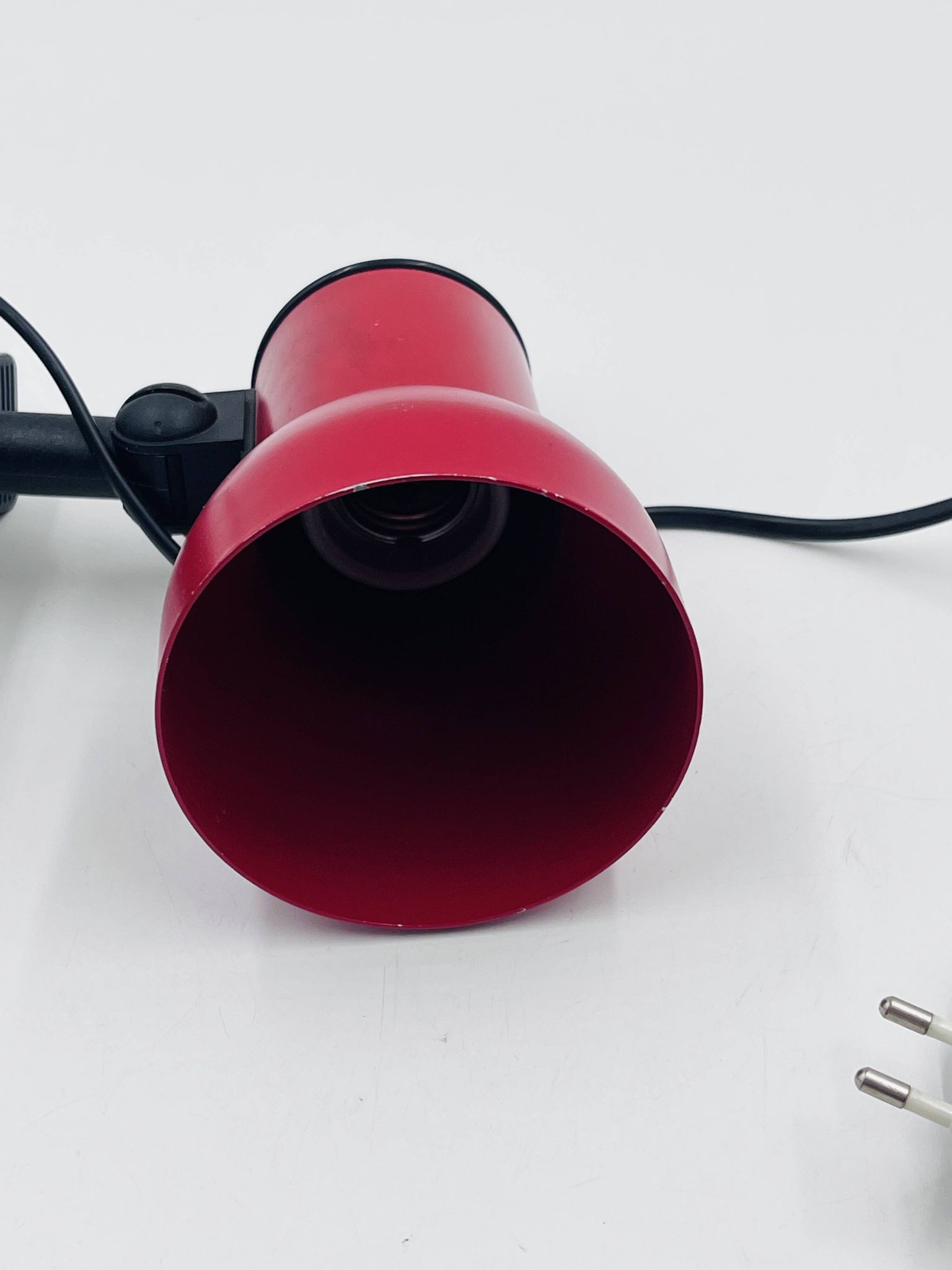Orientable vintage clip spotlight, European production, 1980s.