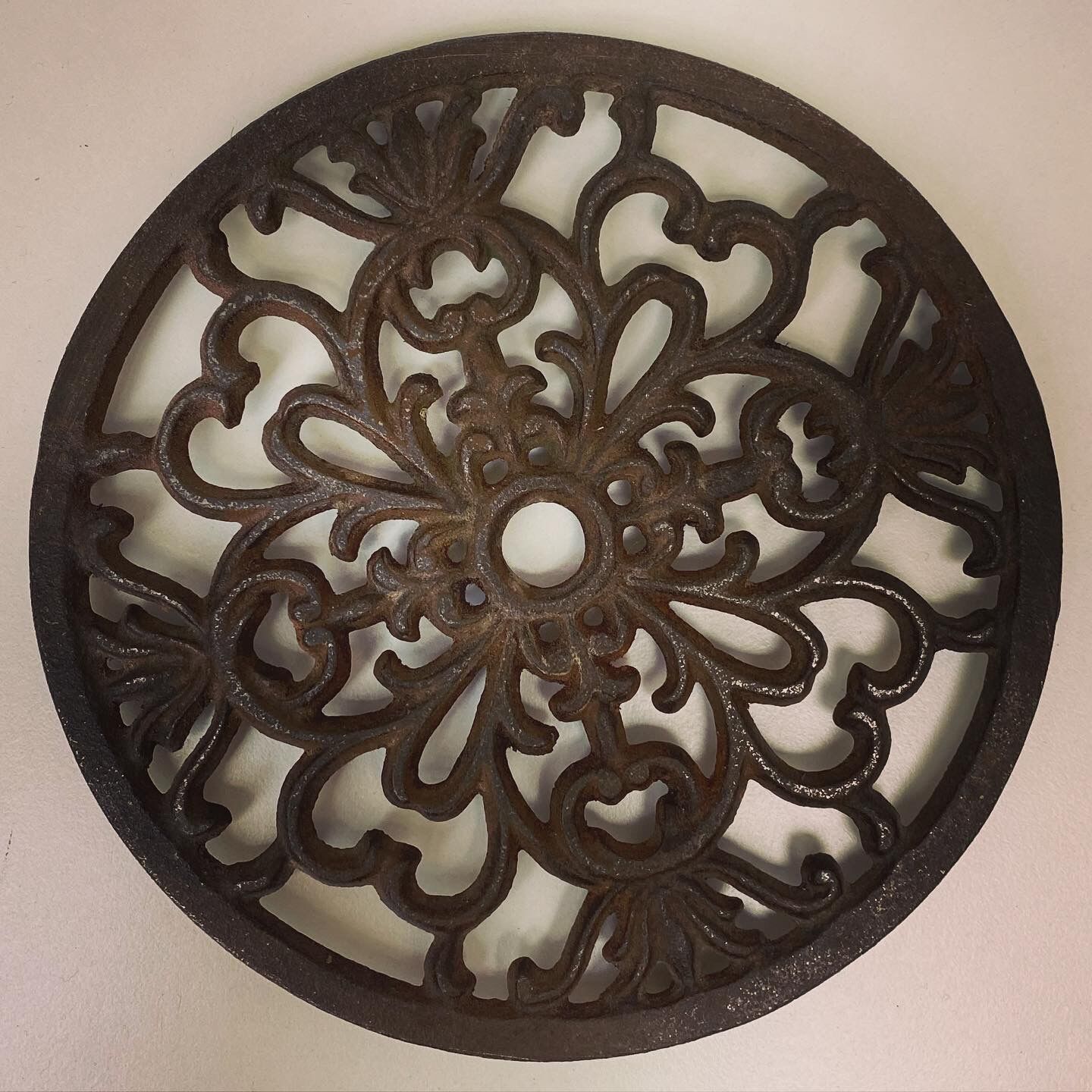 Cast-iron flat