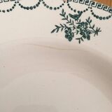 Ensemble de 9 assiettes Terre de fer fleurs vertes St Amand