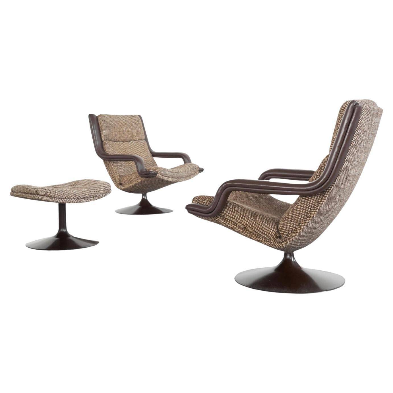 Geoffrey Harcourt, pair of F152 lounge chairs with ottoman for Artifort, 1975.