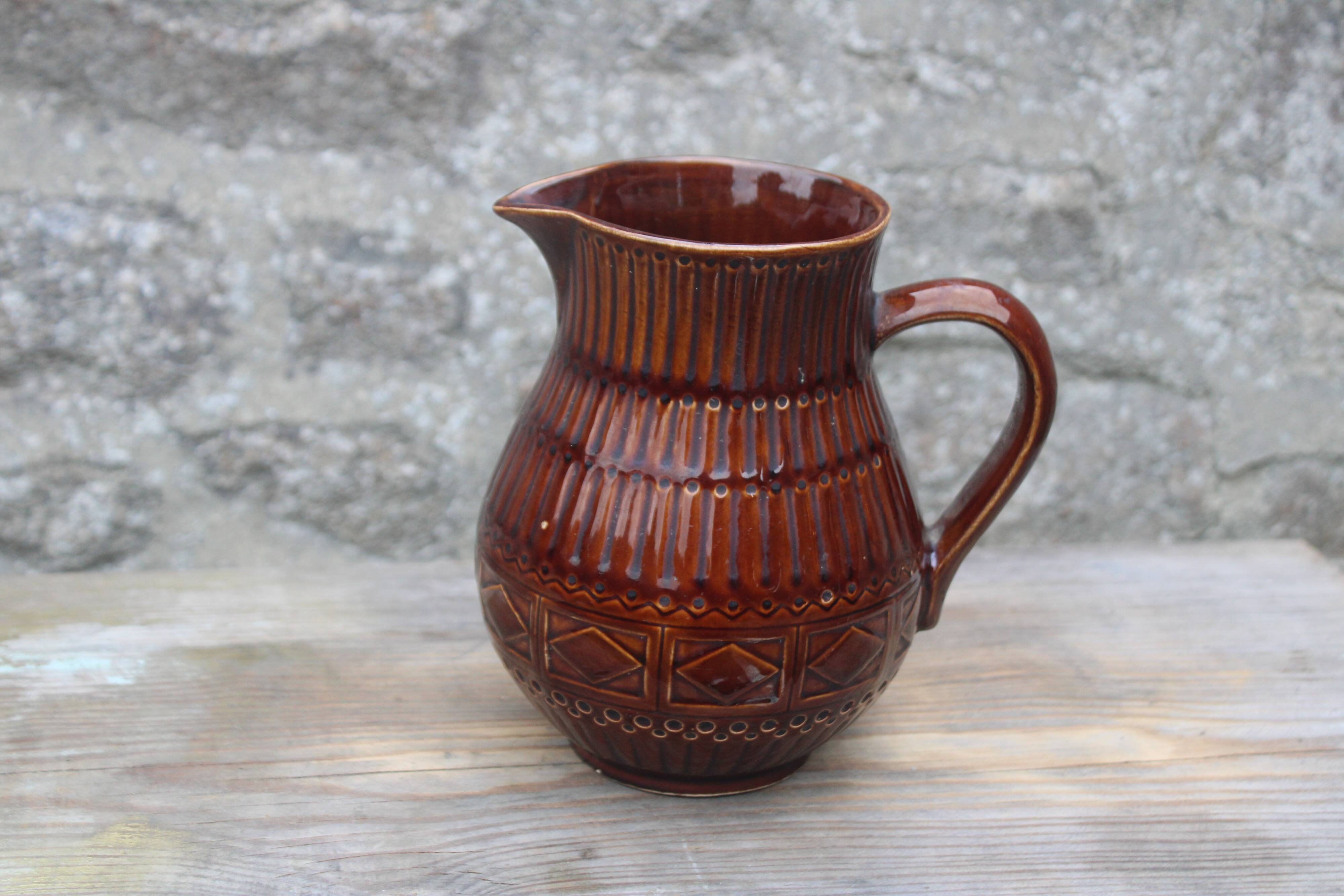 Superb vintage Digoin Sarreguemines pitcher in brown enamelled ceramic